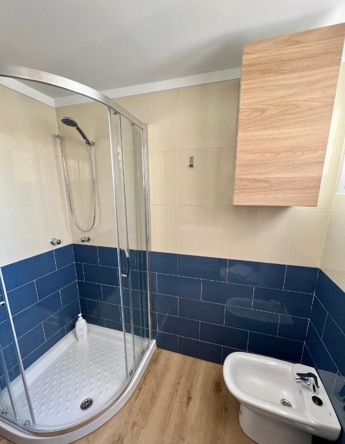 Apartamentos Prestige Suites Malaga II Exteriör bild
