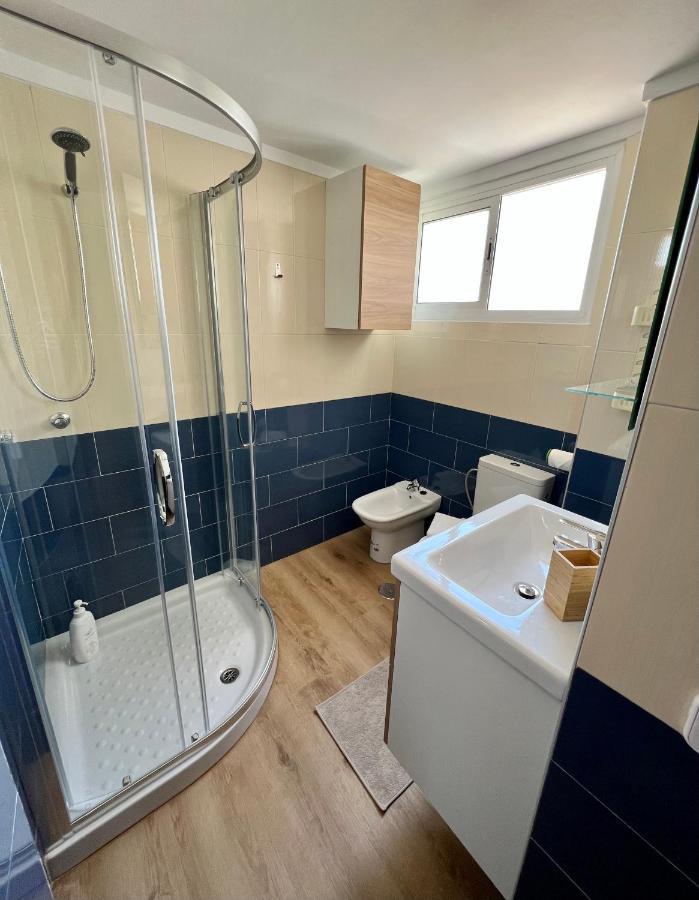 Apartamentos Prestige Suites Malaga II Exteriör bild
