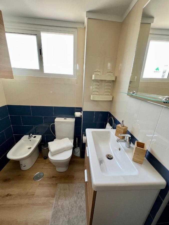 Apartamentos Prestige Suites Malaga II Exteriör bild